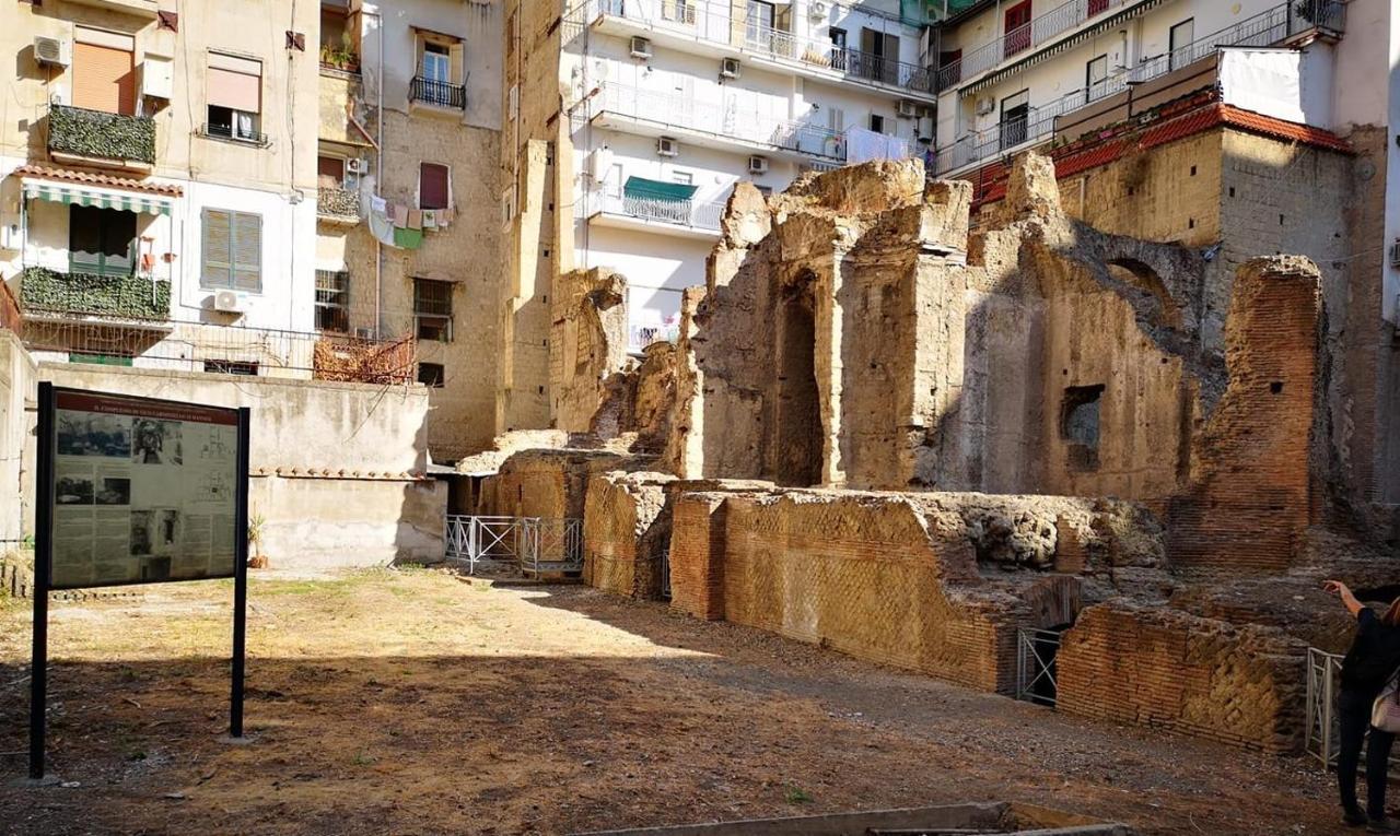 Апартаменты Il Tempio Dei Mannesi Неаполь Экстерьер фото